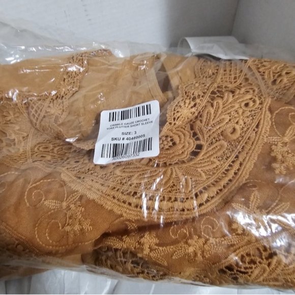 Crinkle Gauze Yoke Flutter Short Sleeve top 3x - Picture 4 of 4